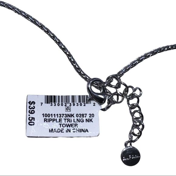 Alfani Tri-Tone Rippled Disk Station Necklace Gold Silver Rose Gold-Tone NWT - Picture 3 of 3